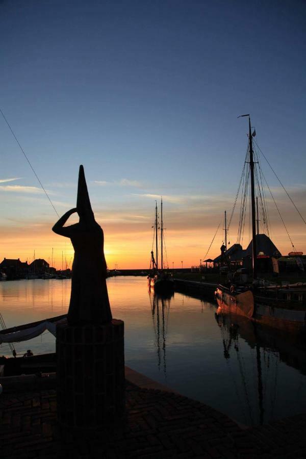 De Kluiskaemer In De Olde Banck Stavoren Exteriör bild